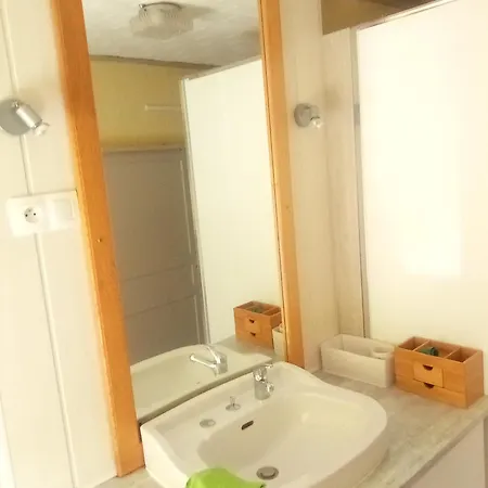 Dom wakacyjny Du Beaucaine *